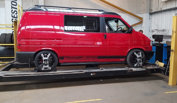 VW Transporter T4 | Bush Tyres